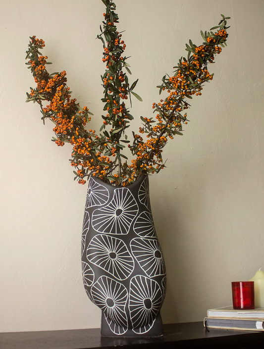 Noir Atelier Sculpted Ceramic Vase